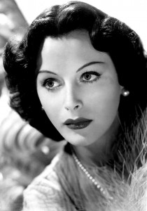 Hedy_Lamarr_in_a_1940_MGM_publicity_still